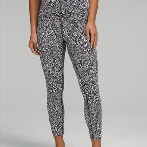 Lululemon Instill High-Rise Warped Grain Alpine White & Black Leggings 25”